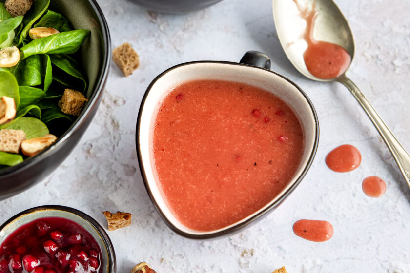 Balsamico Dressing mit Preiselbeeren