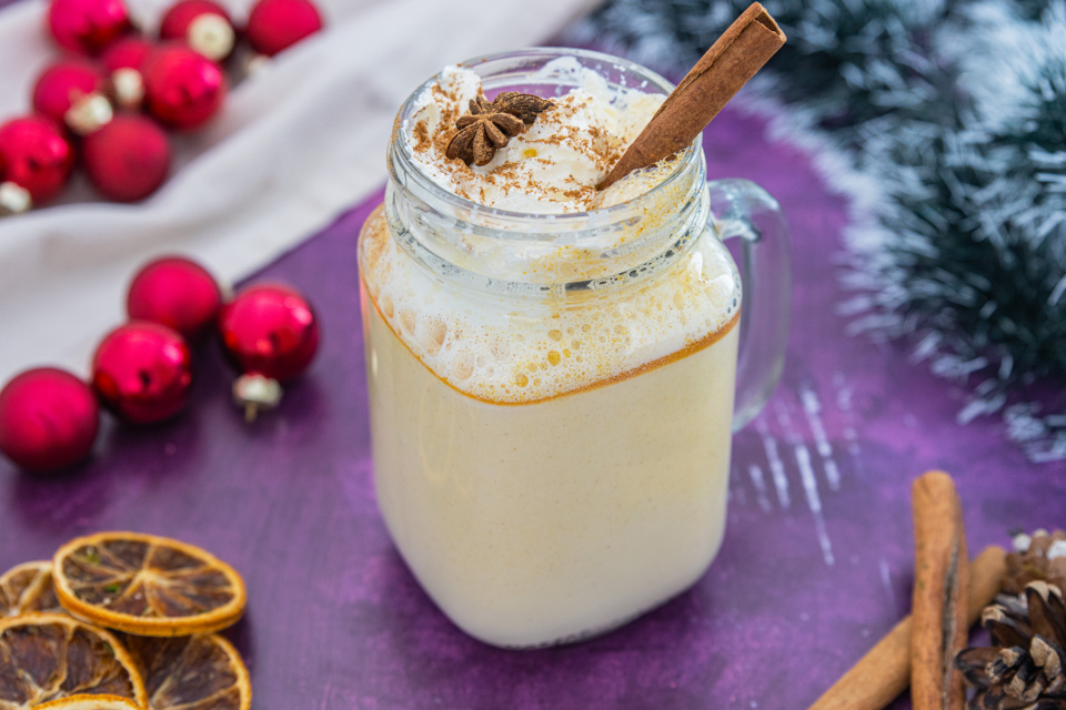 Eierpunsch selber machen | Rezept - eat.de