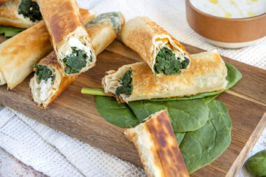 Filoteig mit Spinat und Feta