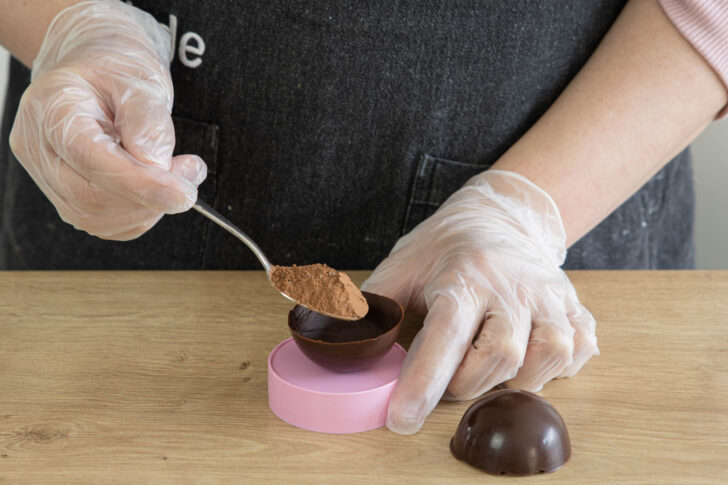 Chocolate Bombe befüllen