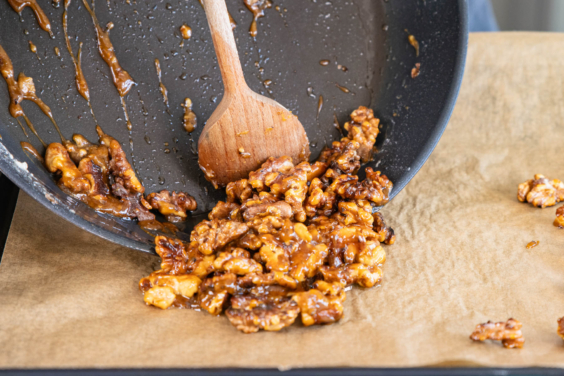 Karamellisierte Walnüsse