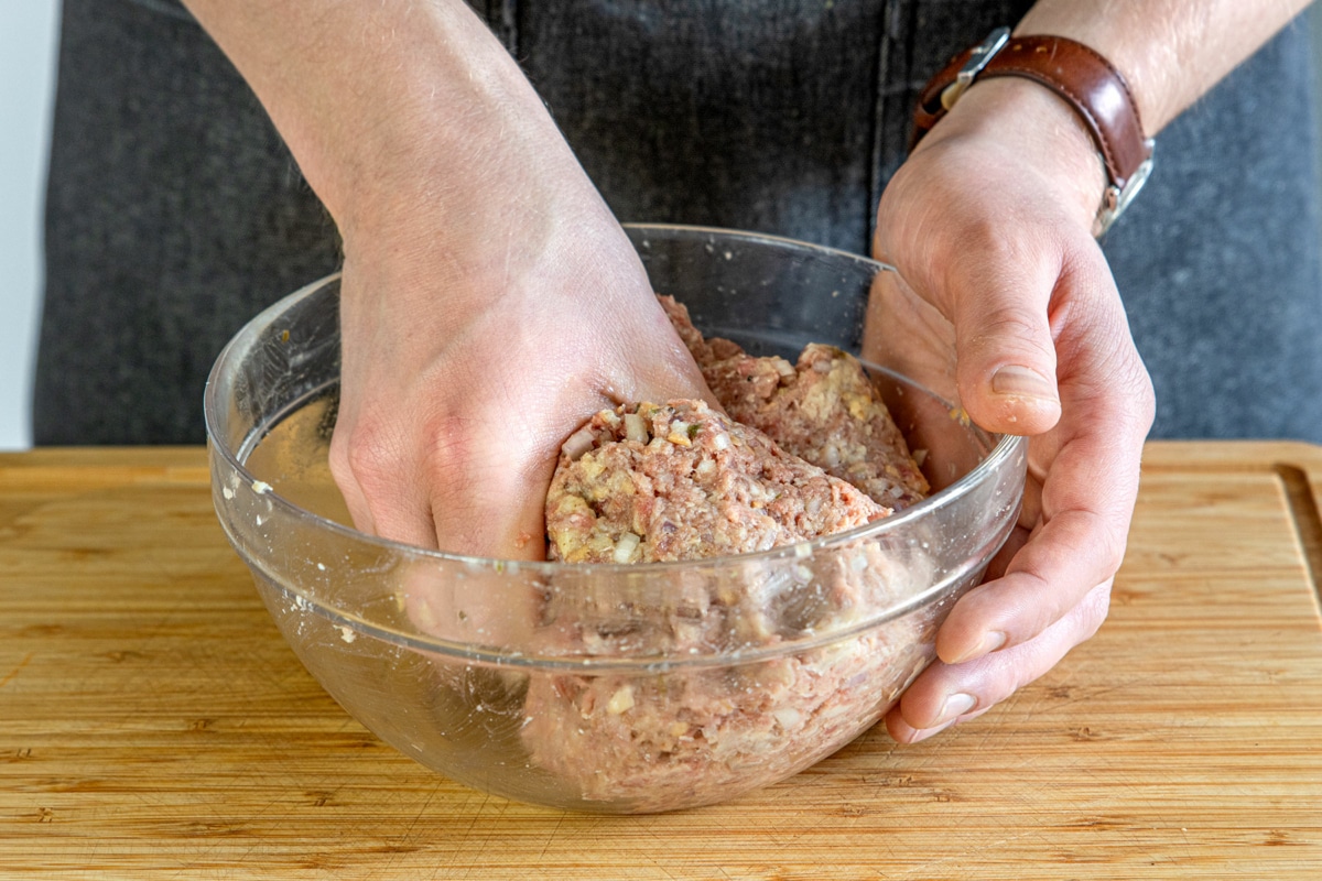 Kohlrouladen mit Wirsing: Wirsingrouladen | Rezept - eat.de
