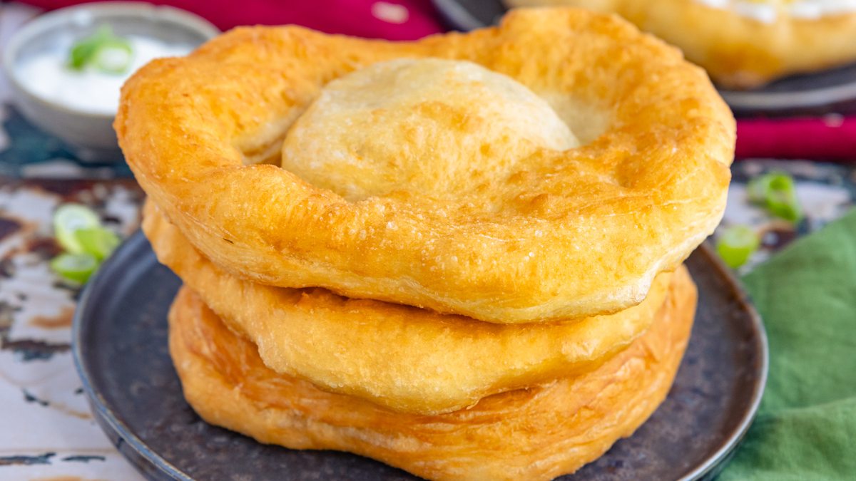 Ungarischen Langos-Teig selber machen