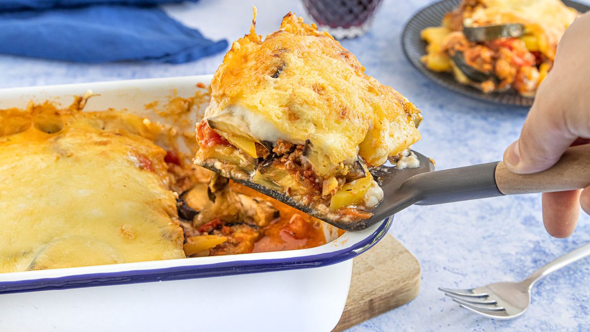 Moussaka: griechischer Klassiker mit Auberginen und Hackfleisch