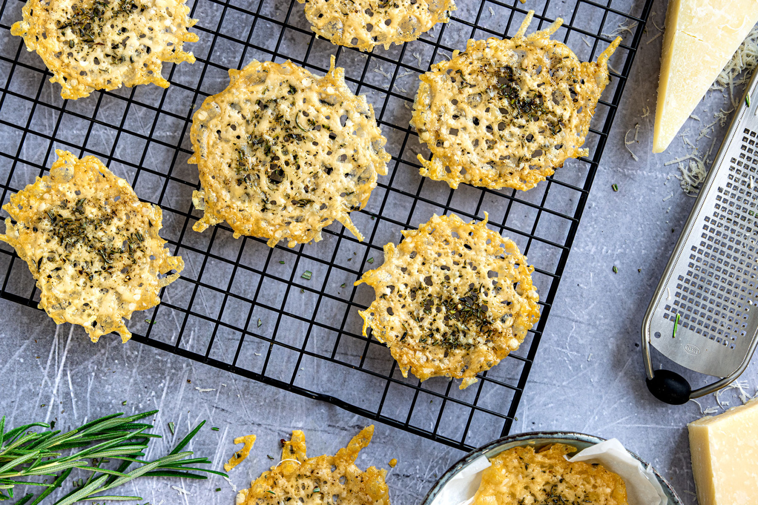 Parmesanchips | Rezept - eat.de