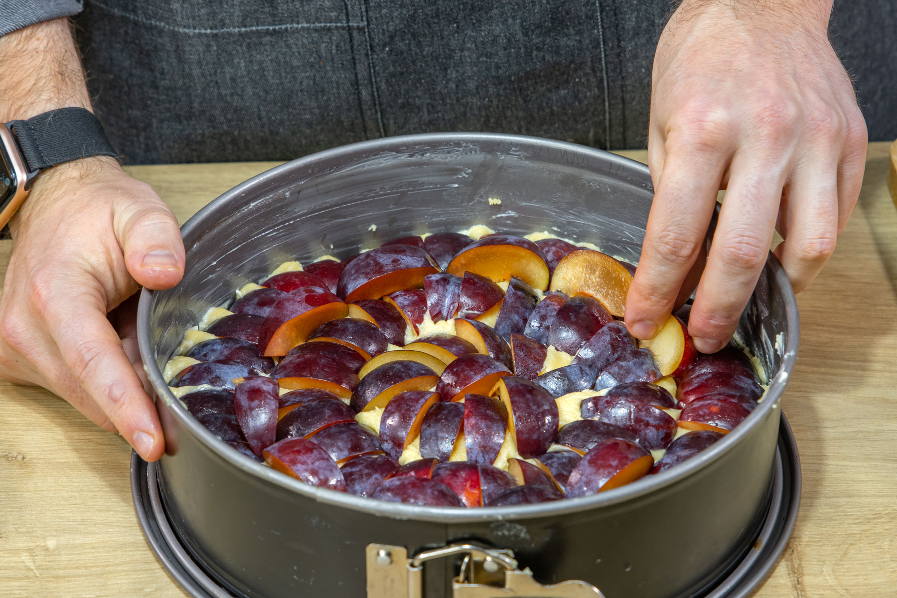 Pflaumenkuchen mit Streusel | Rezept - eat.de