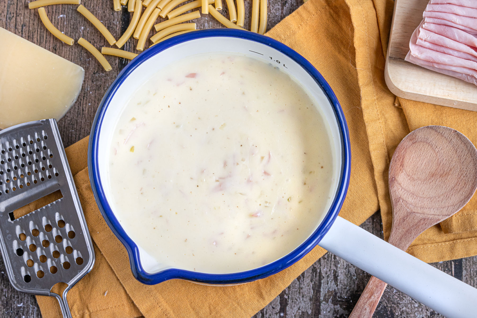 Cremige Schinken-Käse-Sahne-Soße | Rezept - eat.de Cremige Schinken-Käse-Sahne-Soße | Rezept - eat.de