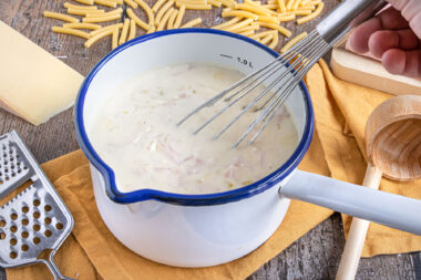 Schinken-Käse-Sahne-Soße