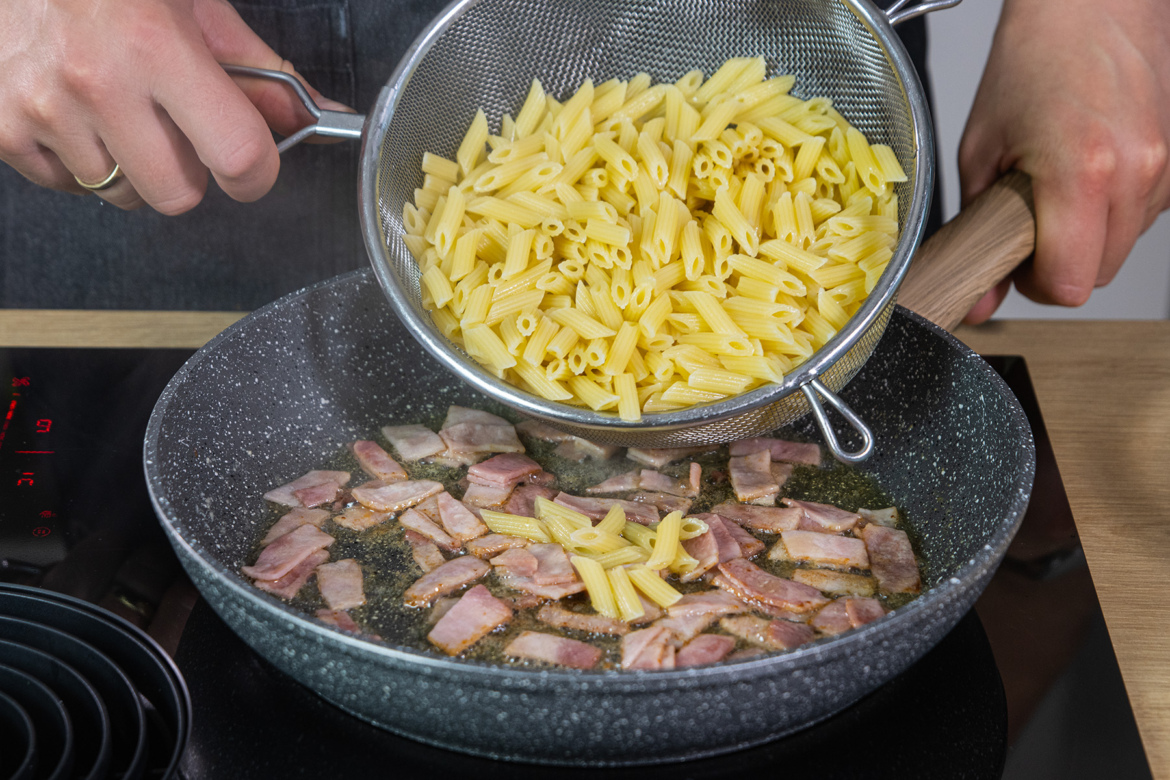 Schinkennudeln mit Ei | Rezept