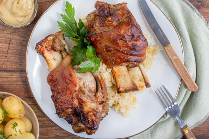 knusprige Schweinshaxe