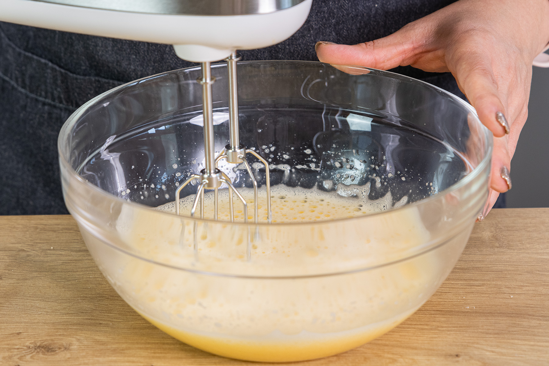 Eier schaumig schlagen
