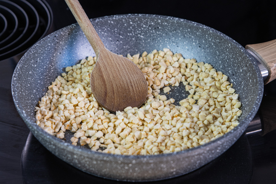 Bratapfelkuchen mit Schmand vom Blech | Rezept