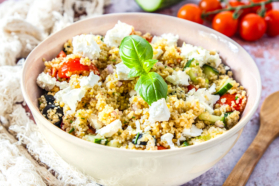 Gesunder Couscous-Salat mit Feta