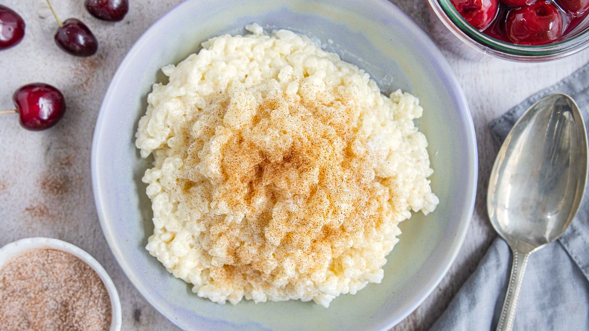 Einfachen Milchreis kochen | Rezept - eat.de