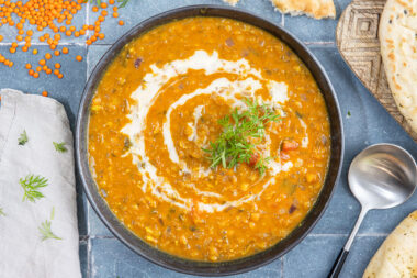 Indische Linsensuppe mit Kokosmilch