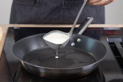 Pfannkuchen ausbacken