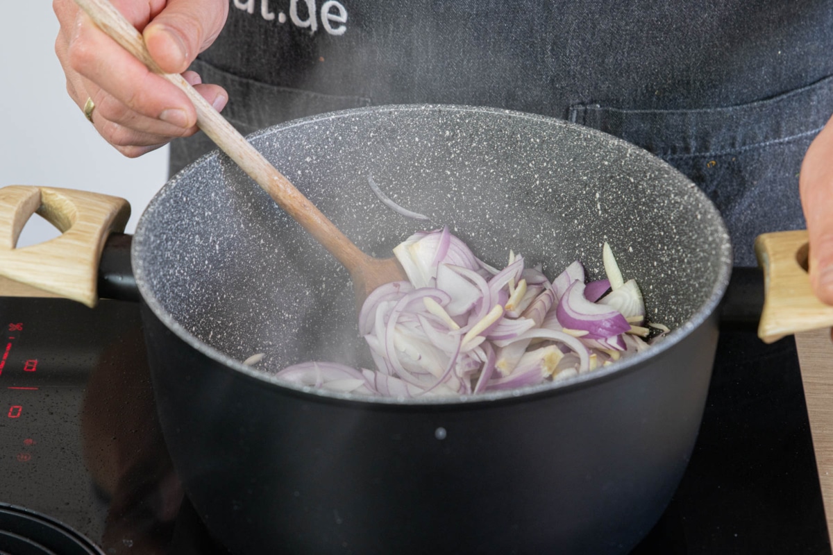 Rindergulasch mit Paprika | Rezept - eat.de