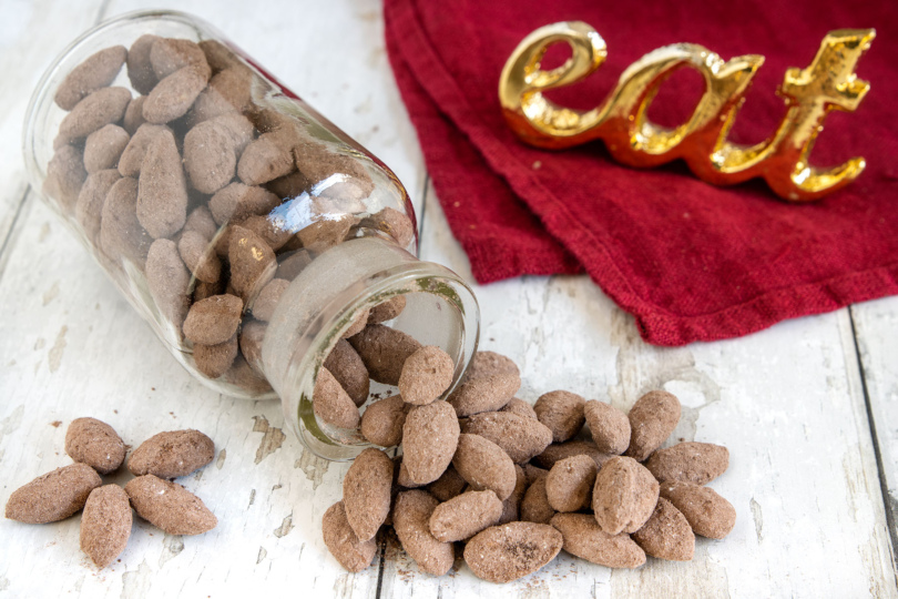Schoko-Mandeln selber machen | Rezept - eat.de
