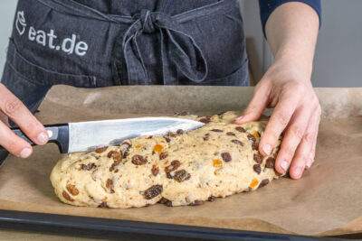 Stollen einschneiden