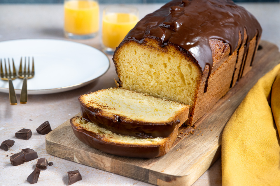 Eierlikörkuchen mit Butter | Rezept - eat.de
