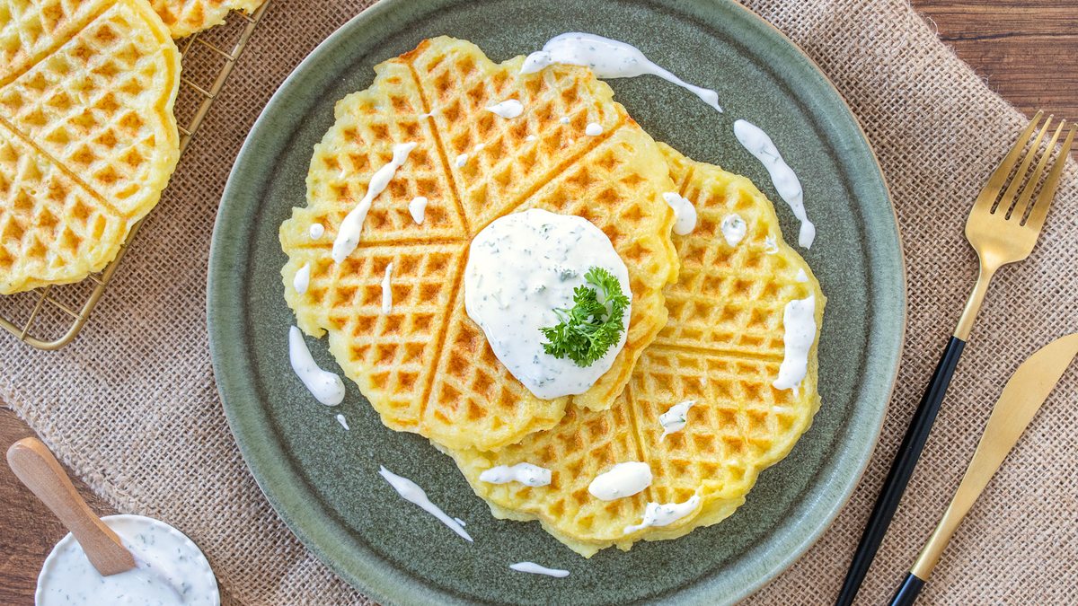 Kartoffelwaffeln aus Kloßteig | Rezept