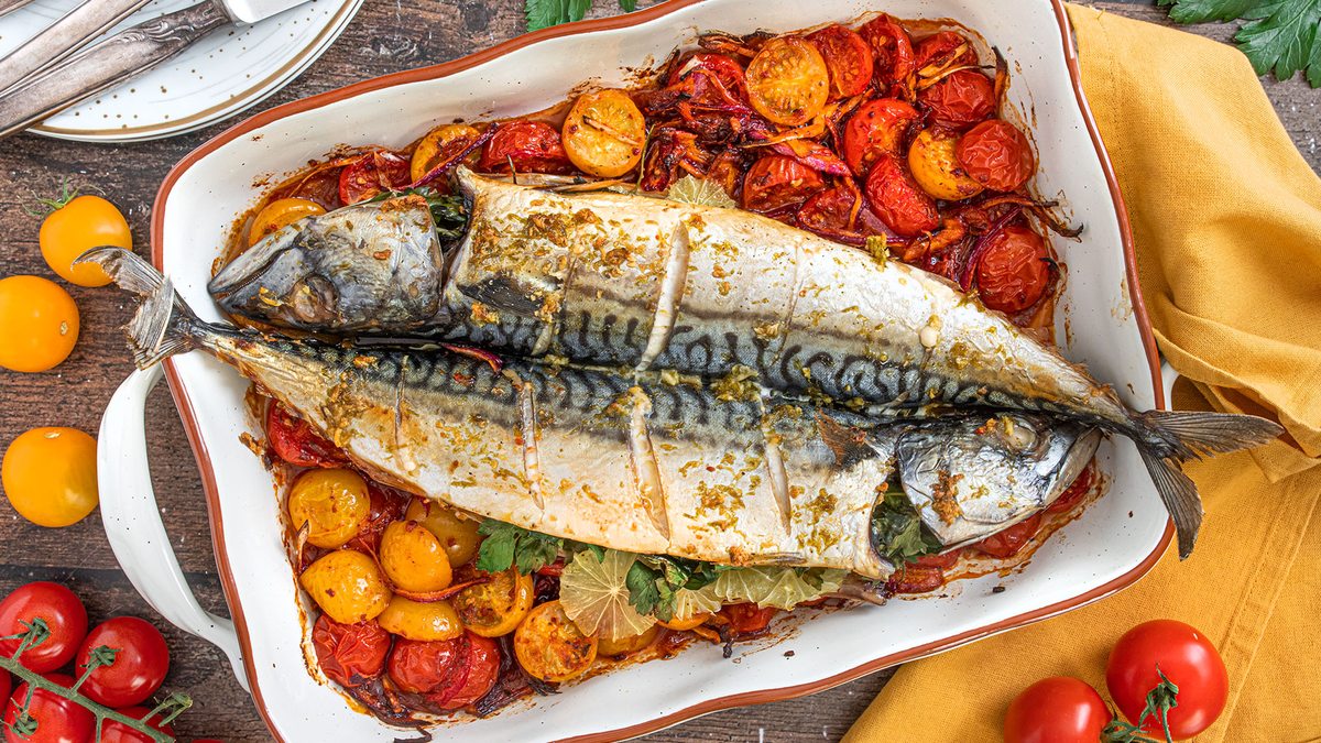 Makrele aus dem Backofen | Rezept - eat.de