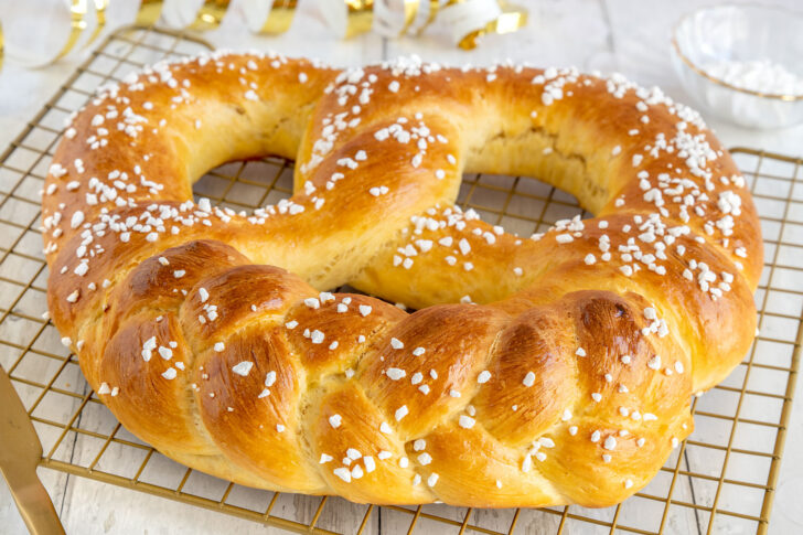 Neujahrsbrezel mit Trockenhefe