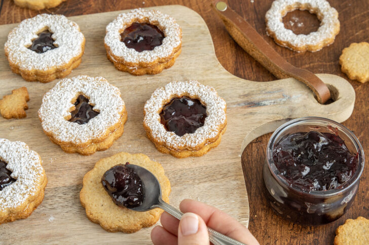 Omas Linzer Plätzchen