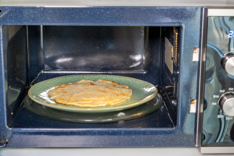 Pfannkuchen in der Mikrowelle aufwärmen