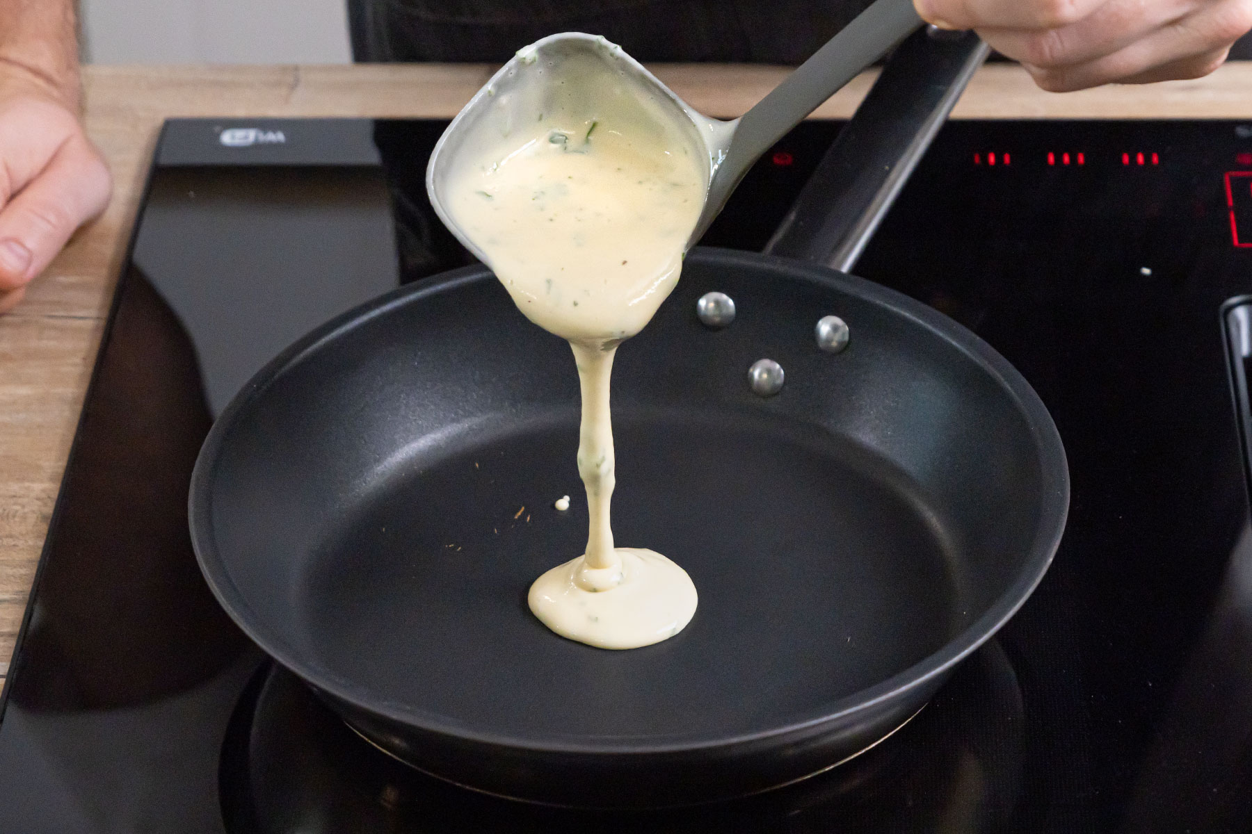 Pfannkuchen ausbacken