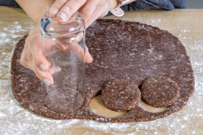 Pfefferkuchen ausstechen