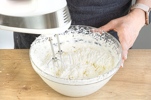 Quarkcreme aufschlafen