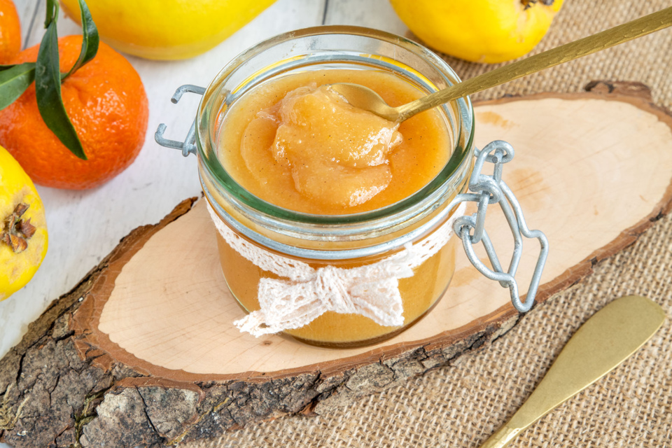 Quittenlikör Rezept Aus Saft Mit Korn Quittenlikör aus Saft nach Omas Rezept | Rezept