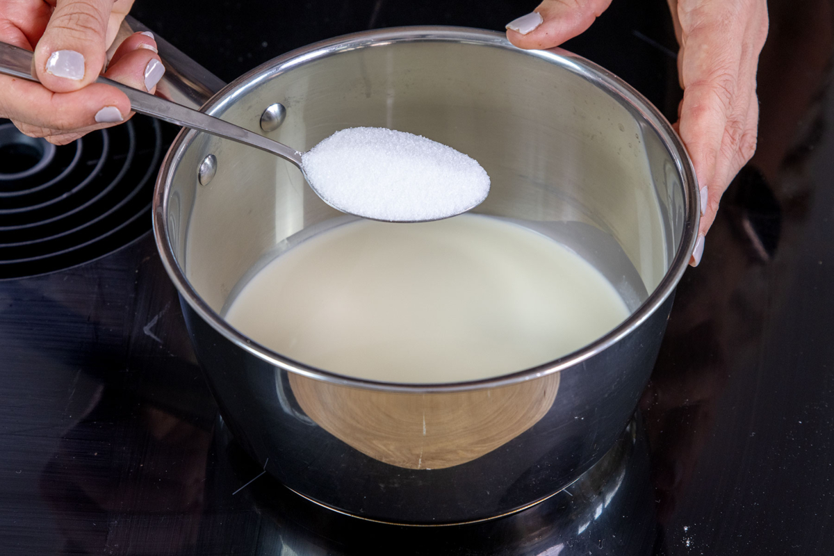 Schokoglasur mit Sahne | Rezept