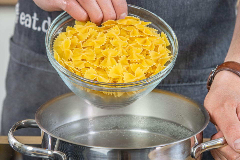 Vegetarischer Nudelauflauf mit Gemüse | Rezept