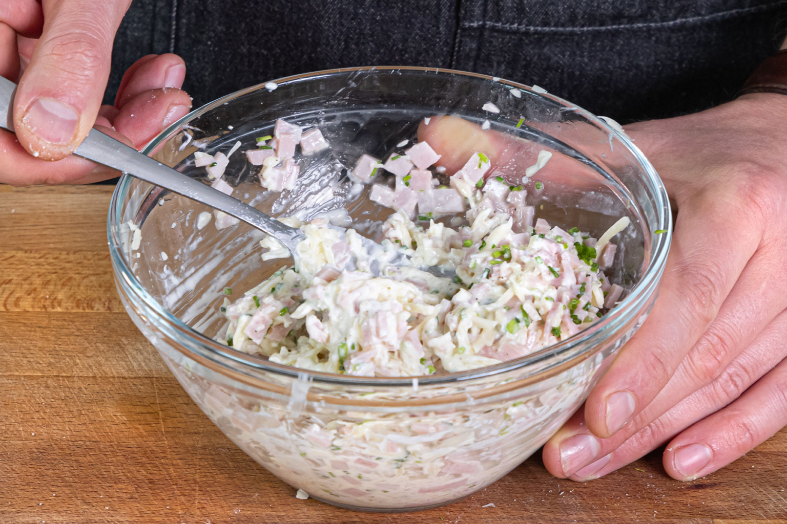 Blätterteig-Röllchen mit Schinken