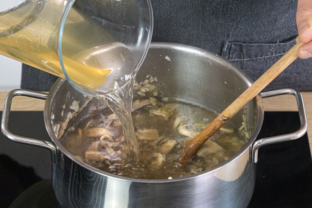 Champignonsuppe | Rezept - eat.de