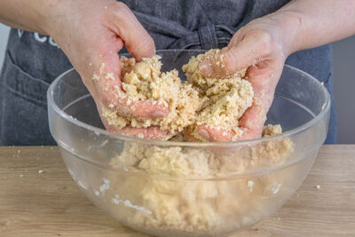 Streusel verkneten