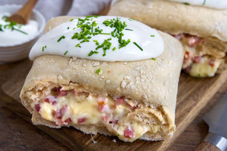 Handbrot mit Schinken und Käse | Rezept - eat.de Handbrot mit Schinken und Käse | Rezept - eat.de