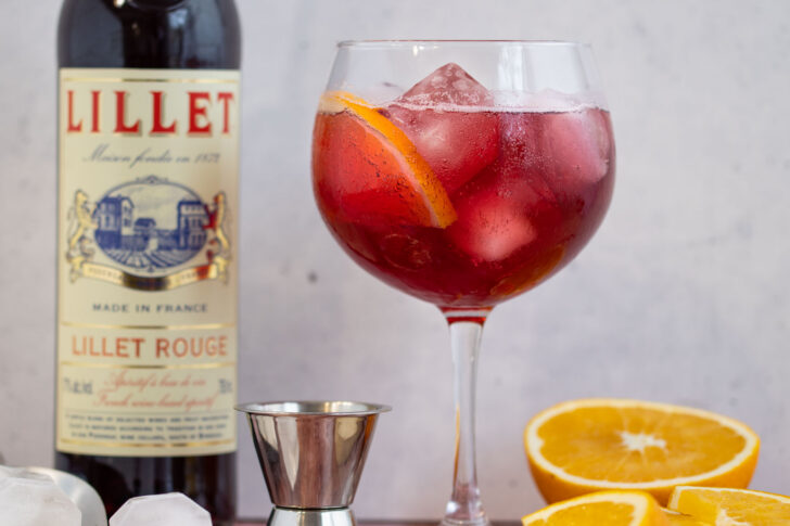 Lillet Rouge mit Tonic