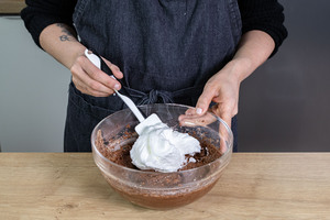 Eischnee dazugeben