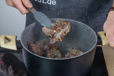 Knochen anbraten