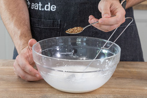 Leinsamen zur Milch geben