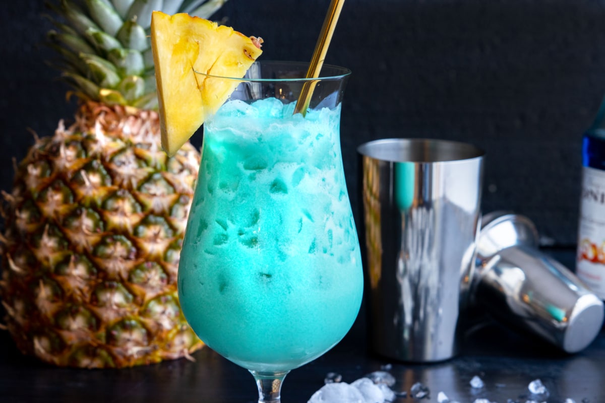 Alkoholfreier Swimmingpool | Cocktail-Rezept - eat.de