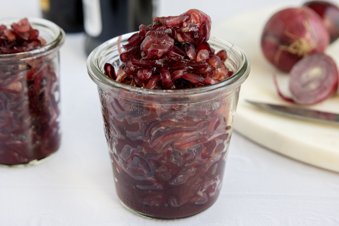 Karamellisierte Balsamico-Zwiebeln | Rezept - eat.de