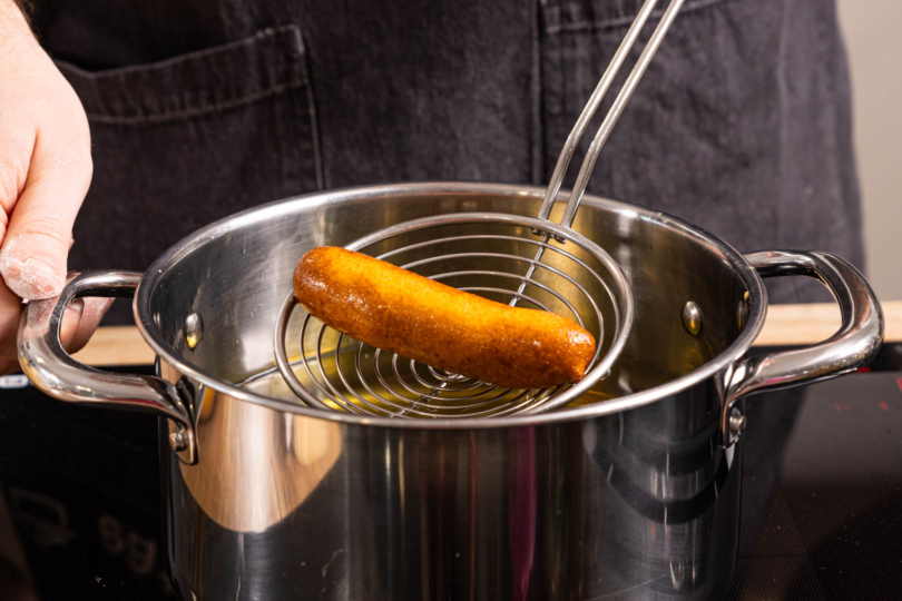 Corn Dog frittieren