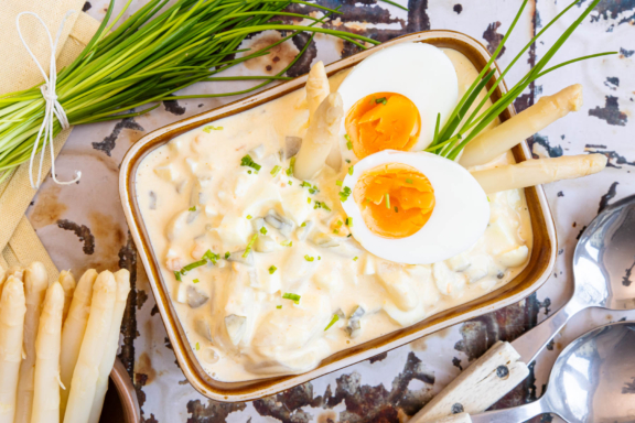 Eiersalat mit Spargel