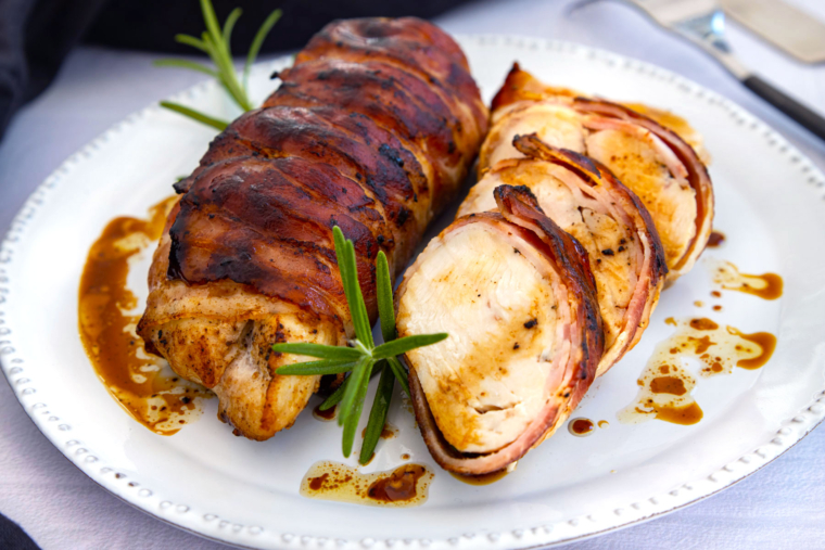 Hähnchenbrust im Speckmantel | Rezept - eat.de