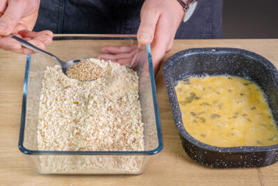 Sesam zum Panko und Paniermehlgeben