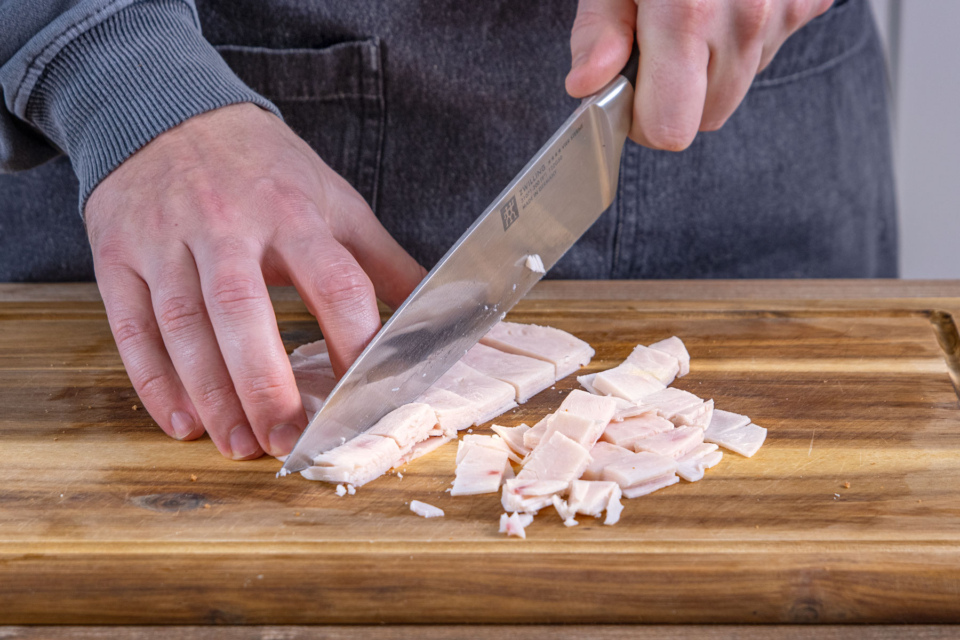 Herzhafter Brotauflauf: Gericht unter 5 Euro | Rezept